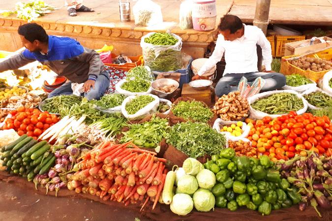vegetable vendors in Rajasthan fresh market
